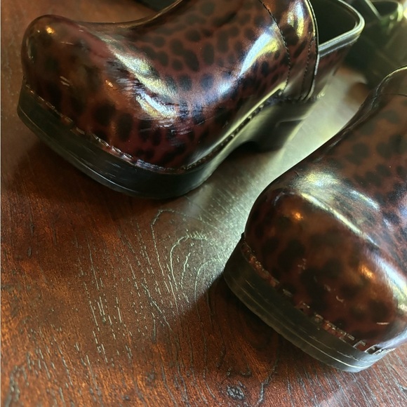 Dansko tortoise shell clogs - Picture 2 of 5